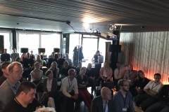 Juni 2019 - Research plus Hamburg: Auster Bar
