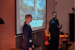 Mai 2022 - Research plus Mannheim: Moderations-Duo Mareike Oehrl und Oliver Tabino (beide Q Agentur)